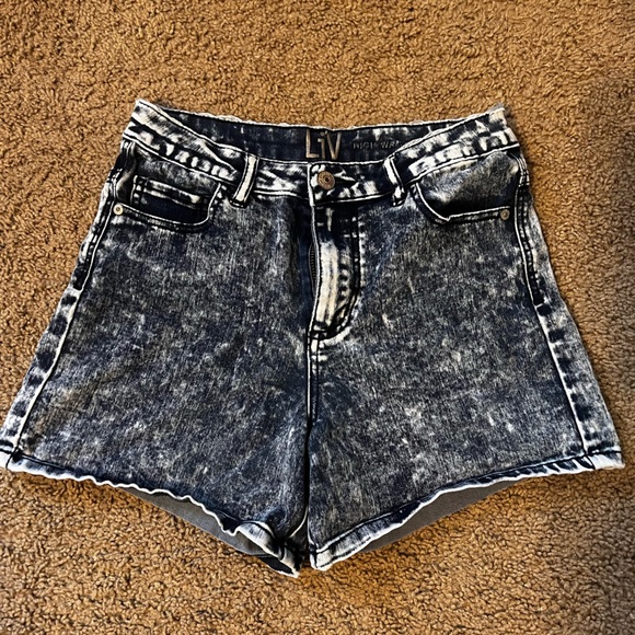 High Waisted Shorts - Picture 2 of 2